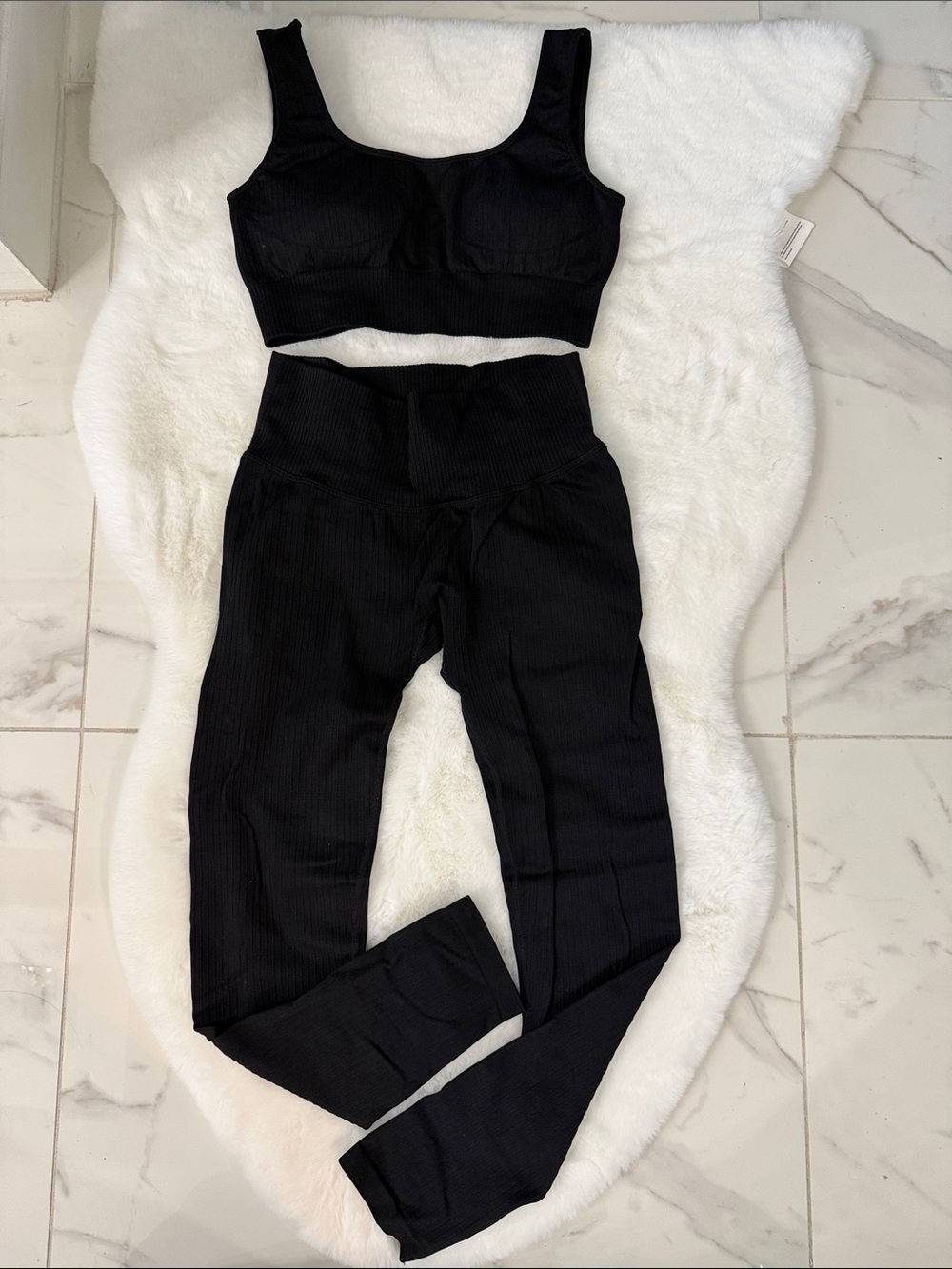 Amazon Black Ribbed Sports Bra & High-Waist Leggings Set